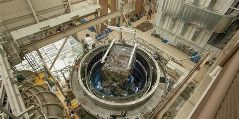 Inside the Vacuum Chamber Where NASA Tests Its Next Giant Telescope