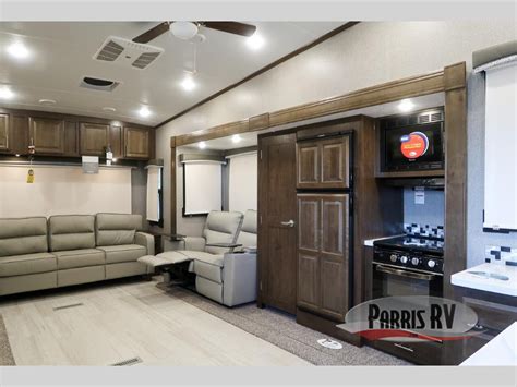 NEW Forest River RV Rockwood Ultra Lite Review - Parris RV Blog