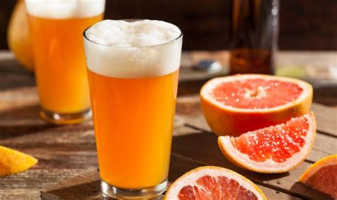 Things To Consider When Brewing Beer With Fruit – The Dixon Pilot