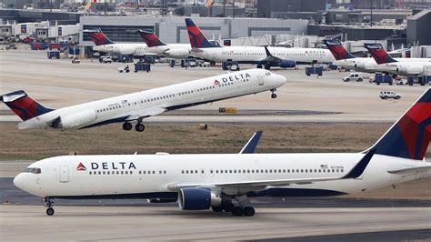 Orlando airport: Woman boards Delta flight without ID or boarding pass