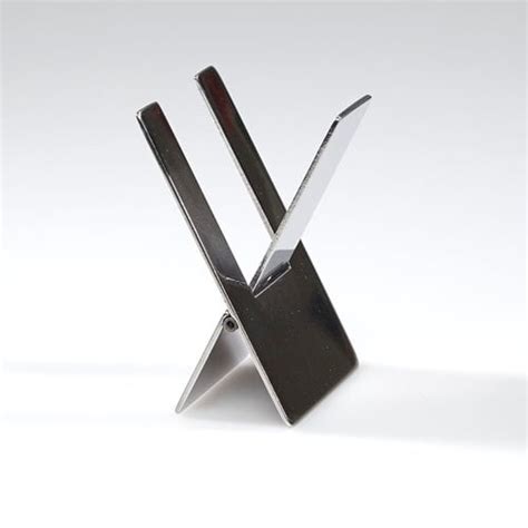 Stainless Steel Cigar Stand - CIGAR.com