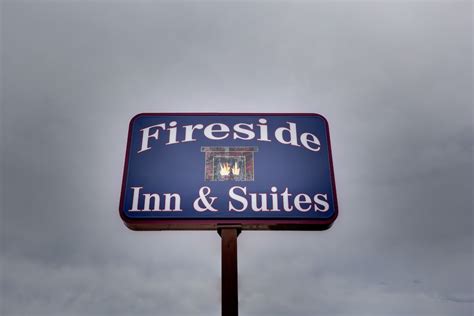 Fireside Inn & Suites Devils Lake, North Dakota, US - Reservations.com