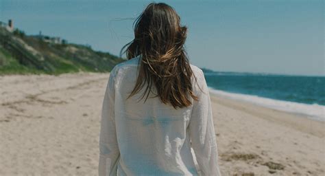 Reel Review: The Beach House (2019) - Morbidly Beautiful