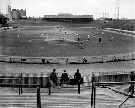 Chelsea FC: The Stamford Bridge Story In Photos - Flashbak