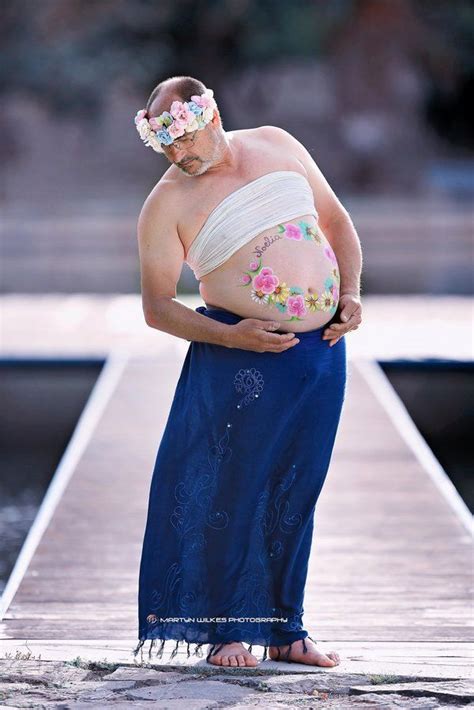 This Dad's 'Maternity' Photos Are Hilariously Perfect Funny Maternity Photography, Funny ...