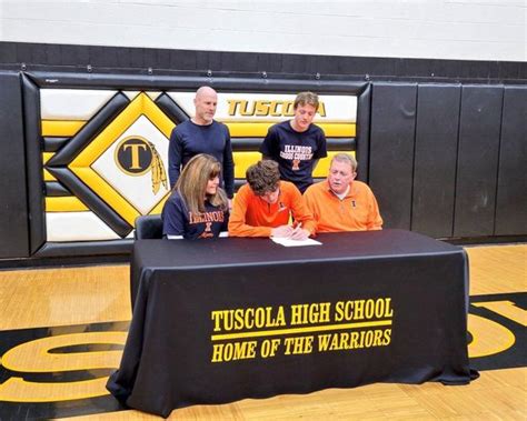 Barrett signs with Illinois | Sports | news-gazette.com