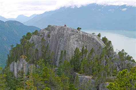 The Stawamus Chief Hiking Trail in Squamish BC, 2023 - STINGY NOMADS