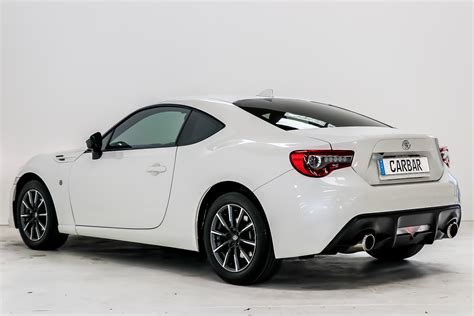 2017 Toyota 86 2-Door Coupe | Car Subscription