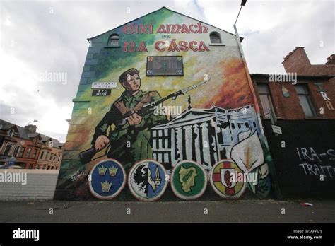 Republican Mural In Belfast High Resolution Stock Photography and ...