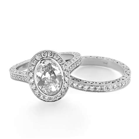 Vintage Style Oval Engagement Ring - Haywards of Hong Kong