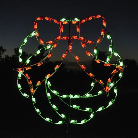 18 Amazing Outdoor Christmas Light Displays