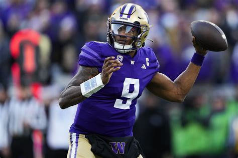 College Football Playoff predictions: Take Michigan, Washington