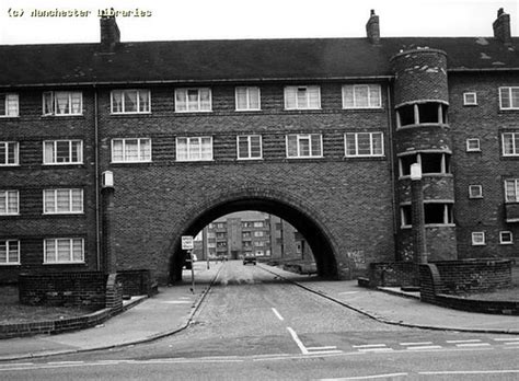 Ardwick Heywood House, Bennett Street, 1972 (m08428) | Flickr