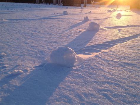 Snow Rollers | Smithsonian Photo Contest | Smithsonian Magazine