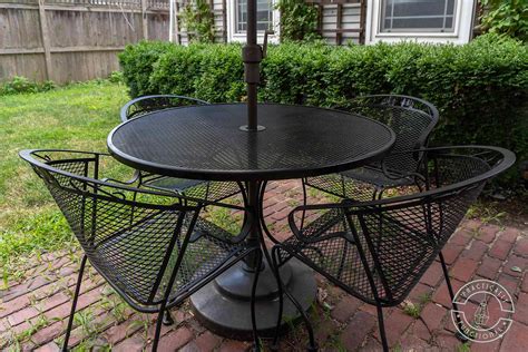 How To Repaint Outdoor Metal Table - Outdoor Lighting Ideas