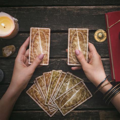 Which Tarot Cards Correspond With Aries? | Astrology Answers