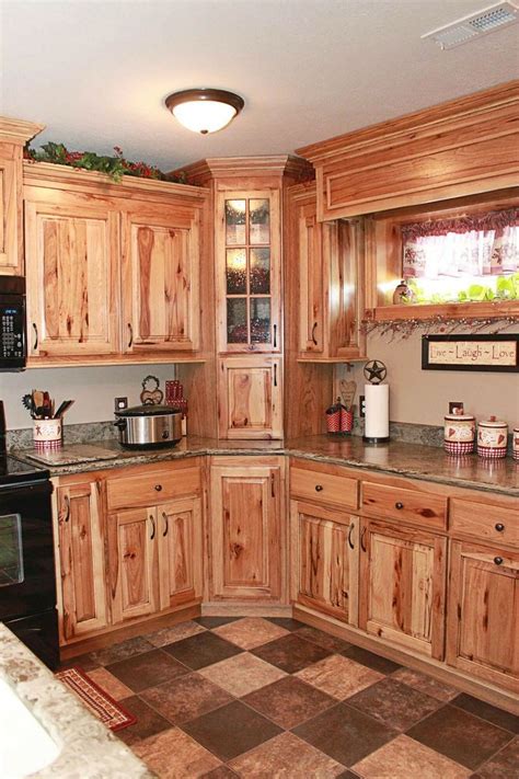 Nice Rustic Farmhouse Kitchen Cabinets Design Ideas 06 - HOMYHOMEE
