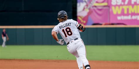 Orioles' Jackson Holliday hits first Triple-A homer