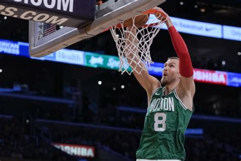 Porzingis, Celtics start strong in 126-115 Christmas Day win over Davis ...