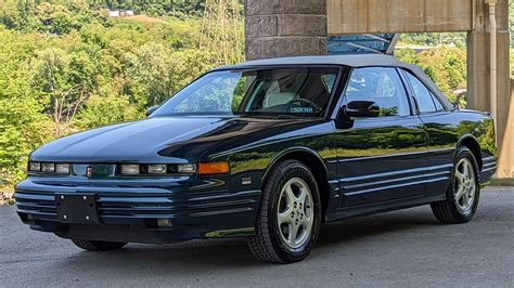 1995 Oldsmobile Cutlass Convertible for Sale at Auction - Mecum Auctions