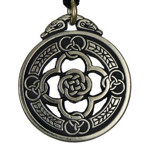 Celtic Knot Warrior Shield Protection Necklace Quatrefoil Design Amulet