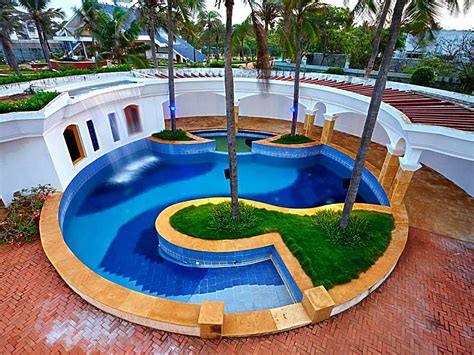 Top 13 Hotels with Private Pool in Chennai - Anna's Guide