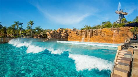 Typhoon Lagoon Surf Pool | Viajando para Orlando