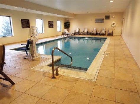 Hampton Inn Greenfield $115 ($̶1̶2̶9̶) - UPDATED 2018 Prices & Hotel Reviews - IN - TripAdvisor