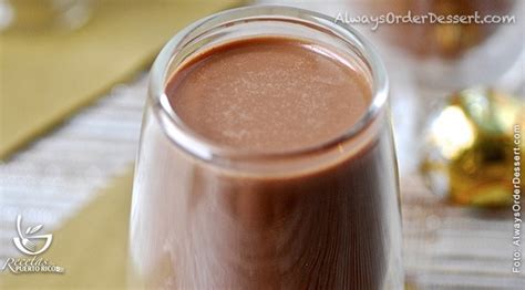 Cortes Chocolate Coquito - RecetasPuertoRico.com