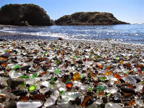 ChemaTierra: La inusual playa de cristal en California