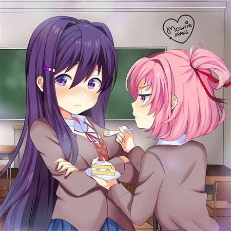 Natsuki trying to feed Yuri some cake! (by @MoshieDraws on Twitter) : r ...