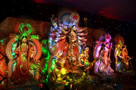 Islamic Bangladesh's fabulous Durga pujas - Rediff.com India News