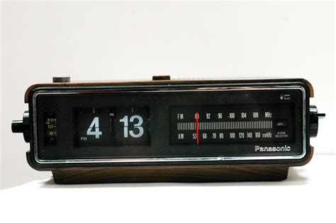 Vintage Panasonic Alarm Clock Radio Model by BroadwayTreasureHunt