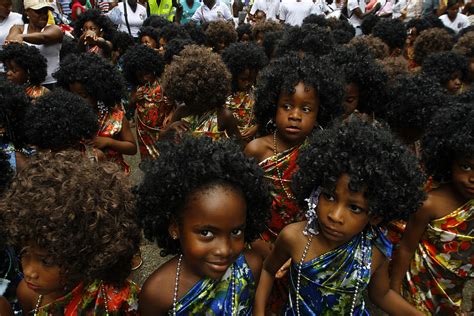 Afro-Colombians do NOT look heavily mixed unlike what people say here!