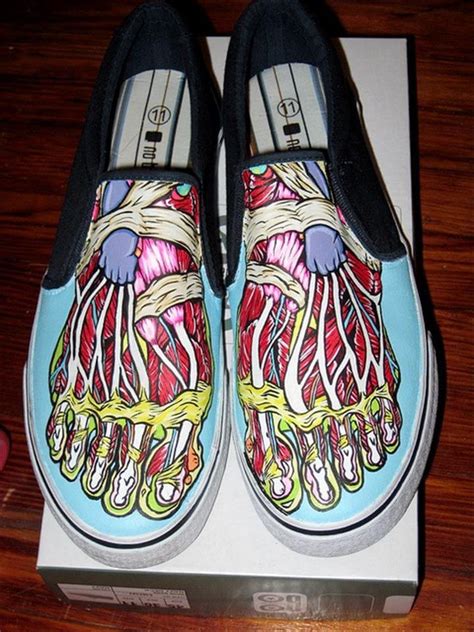 12 Gorgeous Hand-painted Shoe & Sneaker Ideas