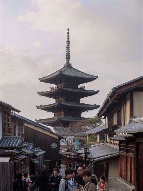 Yasaka Pagoda - Kyoto | Shrine, Pagoda, Before sunset