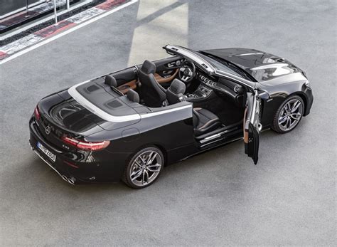 mercedes-AMG unveils the E-class luxury convertible at NAIAS 2018