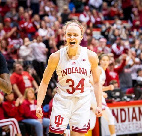 IU women's basketball: Hoosiers beat Maryland behind veteran leaders