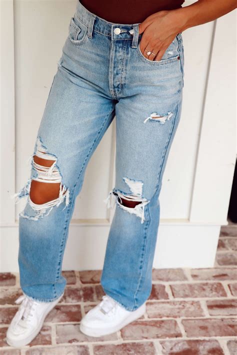 Wide Leg Ripped Jeans - EBC Women's Boutique