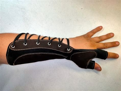 Handmade Leather Archery Archery glove | Etsy