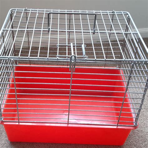 Cat or small pet carry cage | Freestuff