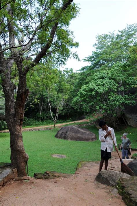 The Gardens Around Sigiriya Rock. Editorial Photo - Image of landmark ...