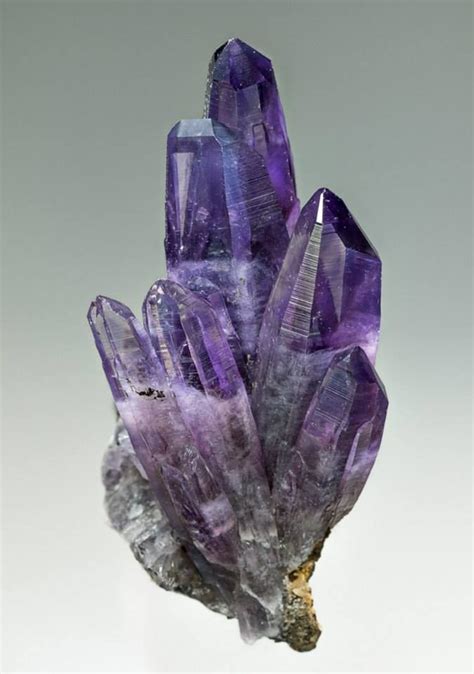 Amethyst Crystal on Pinterest | Crystals, Minerals and Crystal Cluster | Crystals, Crystals ...