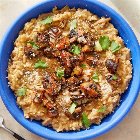 Recipe: Creamy Shiitake Risotto with Balsamic-Glazed Cremini Mushrooms ...