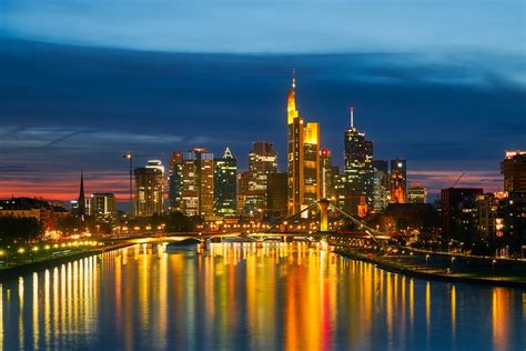 Visit Frankfurt, Germany – Vacation Tips and Deals