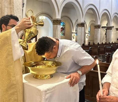 Soccer legend Ronaldo baptized in Catholic church - Futbol on FanNation