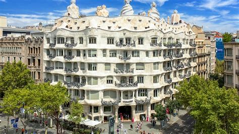 Casa Mila Architecture | Best Things to See