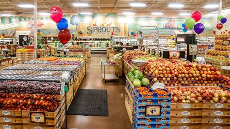 Sprouts Farmers Market 2207 W Florida Ave, Hemet, CA 92545 - YP.com