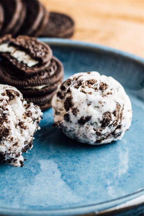 Vanilla Oreo Ice Cream - Give Recipe