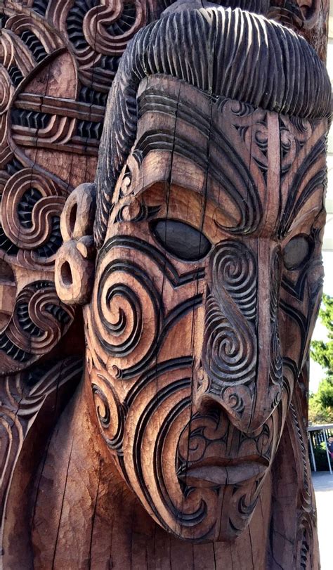 * Maori Carving | Tiki faces, Maori art, Maori